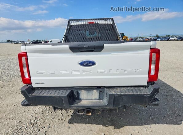1FT8W3BA8PEC63004 2023 FORD F350 White Вид ззаду