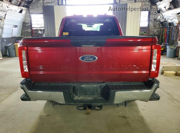 1FT8W3BM8SEC25517 2025 FORD F350 Red Rear view