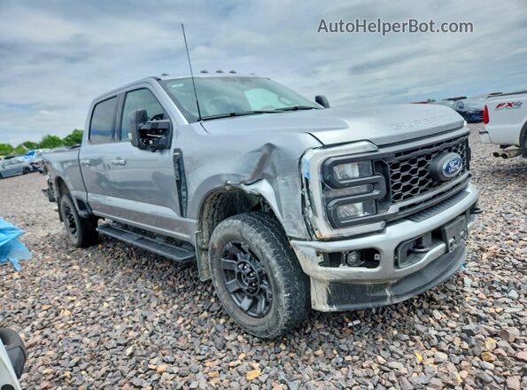 1FT8W3BN7RED27944 2024 FORD F350 Silver Przód prawy