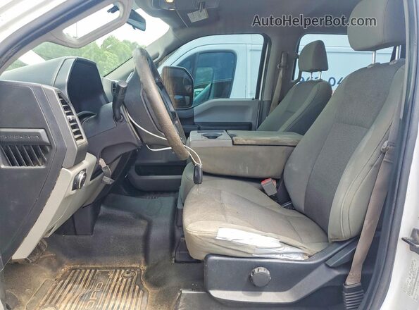 1FT8W3BT0HEF22667 2017 FORD F350 White Front interior view