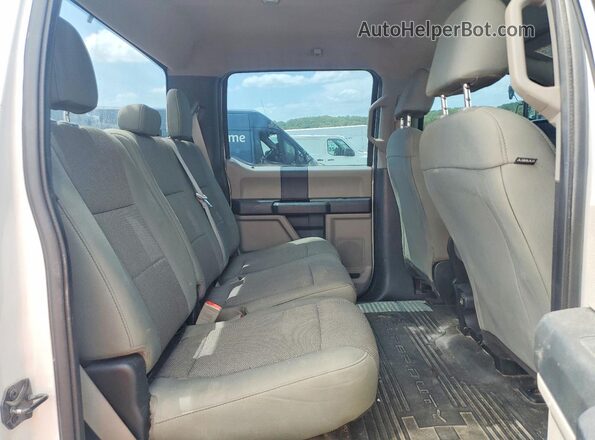 1FT8W3BT0HEF22667 2017 FORD F350 White Rear seats view