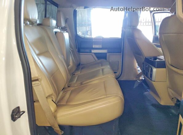 1FT8W3BT2JEB94786 2018 FORD F350 Белый Вид задних сидений