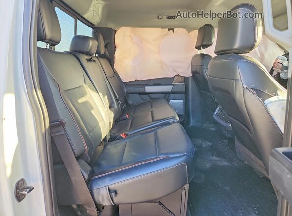 1FT8W3BT2PEC45583 2023 FORD F350 White Widok tylnych siedzeń