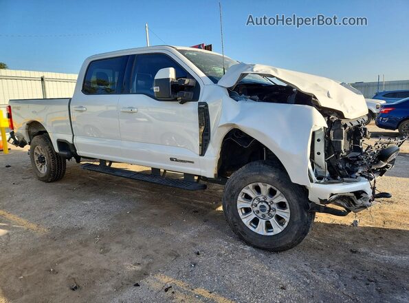 1FT8W3BT2PEC45583 2023 FORD F350 White Przód prawy
