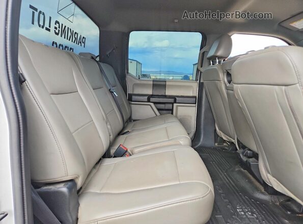 1FT8W3BT4MEC57861 2021 FORD F350 Белый Вид задних сидений