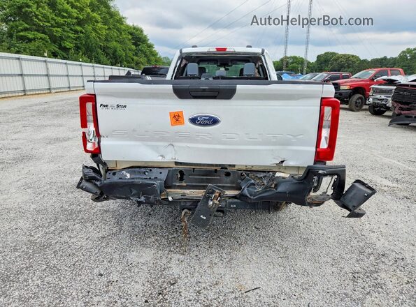 1FT8W3BT4RED41945 2024 FORD F350 Белый Вид сзади