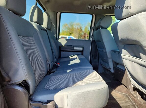 1FT8W3BT8GEB77984 2016 FORD F350 Silver Vista de los asientos traseros