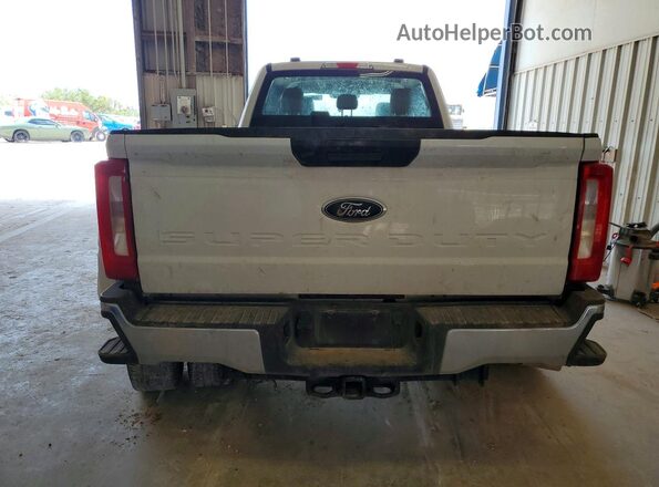 1FT8W3DT4REF58716 2024 FORD F350 White Vista trasera