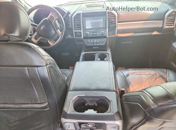 1FT8W3DT7KEE32386 2019 FORD F350 Silver Widok deski rozdzielczej