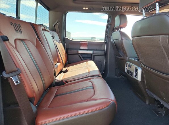 1FT8W3DT8KED84378 2019 FORD F350 Белый Вид задних сидений
