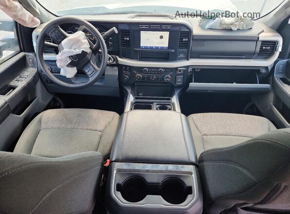 1FT8W3DTXRED20207 2024 FORD F350 White Widok deski rozdzielczej