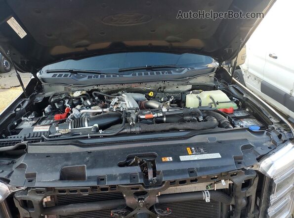 1FT8W4DM7TED07436 2026 FORD F450 Black Widok wnętrza z tyłu