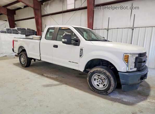 1FT8X3BT3JEB36683 2018 FORD F350 White Delantero derecho