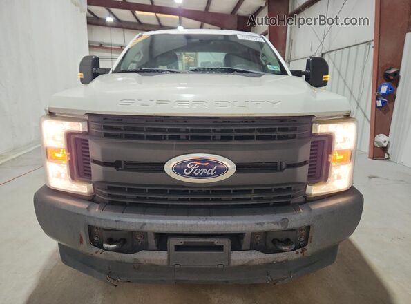1FT8X3BT3JEB36683 2018 FORD F350 White Vista interior de 360 grados