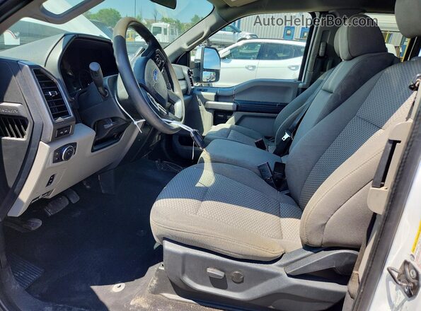 1FT8X3BT4LEC15539 2020 FORD F350 White Front interior view