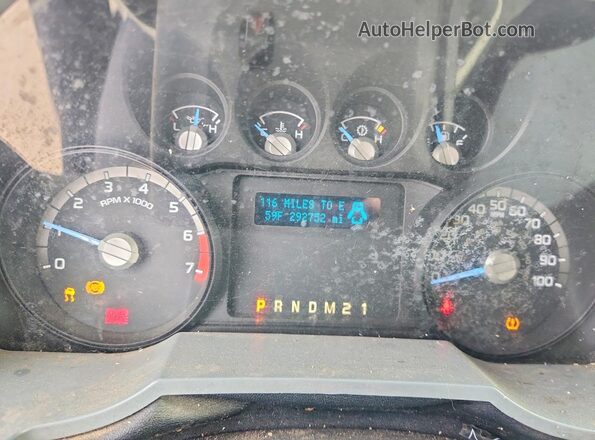 1FTBF2A60GEC02372 2016 FORD F250 White Widok zestawu wskaźników