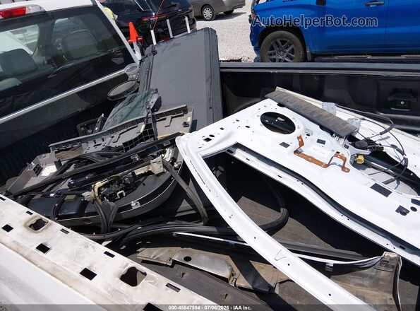 1FTBF2A66JEC53365 2018 FORD F-250 White ხელსაწყოთა პანელის ხედი