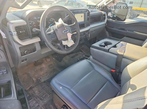 1FTBF2AA1PEE21944 2023 FORD F250 White Widok deski rozdzielczej
