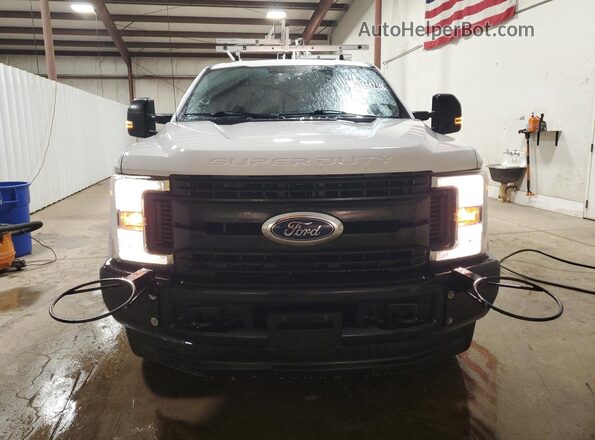 1FTBF2B64KEG06234 2019 FORD F250 White 