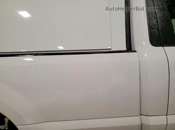 1FTBF2B64KEG06234 2019 FORD F250 White Vista de los asientos traseros