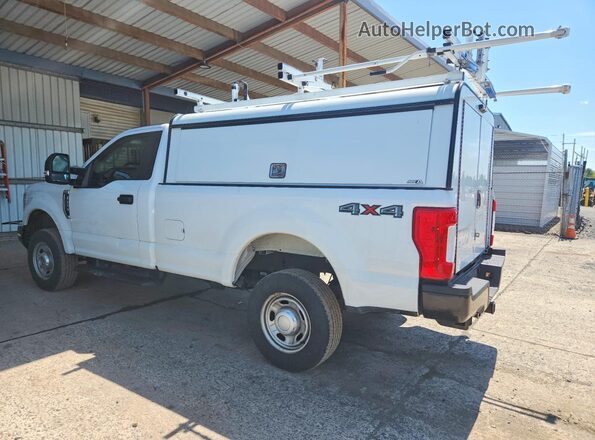 1FTBF2B64KEG06234 2019 FORD F250 White Trasero izquierdo