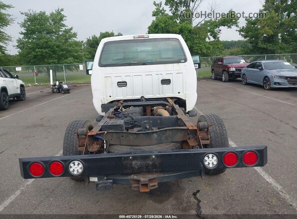 1FTBF2B66GEA18892 2016 FORD F-250 White Rear interior view