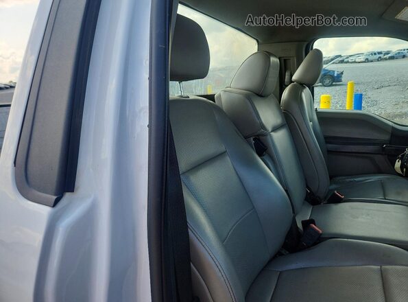 1FTBF2B66LEE88236 2020 FORD F250 Белый Вид задних сидений