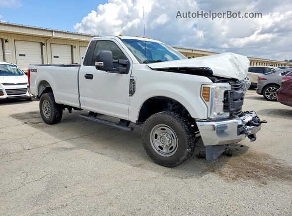 1FTBF2B67KEE71881 2019 FORD F250 Белый Передняя правая четверть