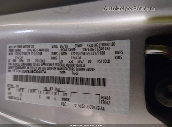 1FTBF2B69JEC84074 2018 FORD F-250 Silver Widok komory silnika