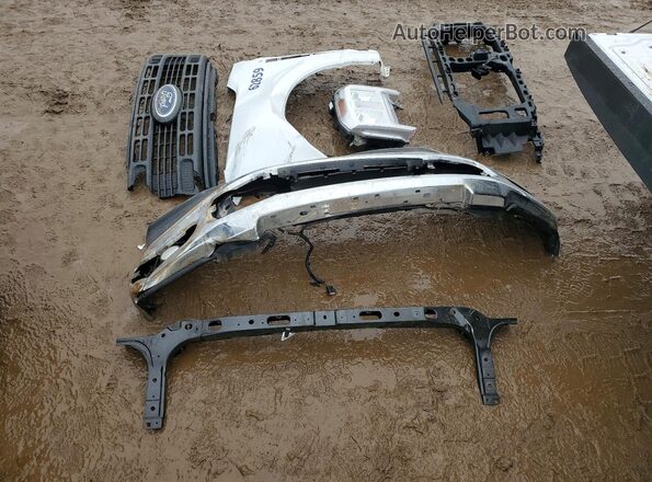 1FTBF2BA7RED55630 2024 FORD F250 White Engine compartment view