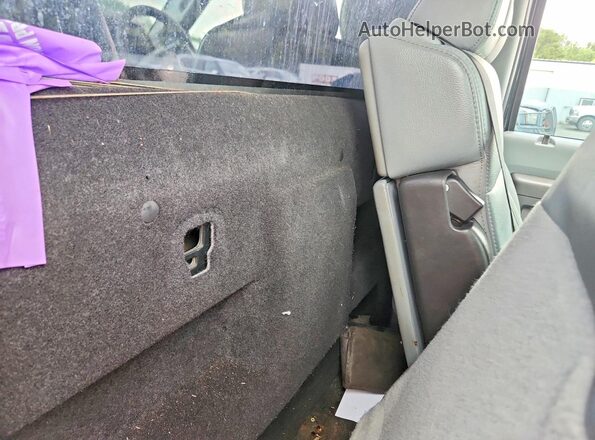 1FTBF3A64GEB91415 2016 FORD F350 Black Rear seats view