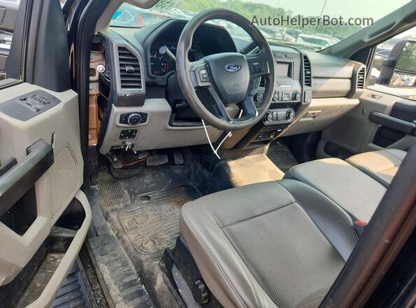 1FTBF3B64KEG11066 2019 FORD F350 Черный Вид панели приборов