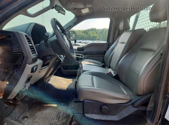 1FTBF3B64KEG11066 2019 FORD F350 Черный Вид салона спереди