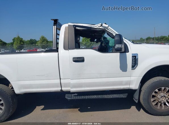 1FTBF3B68HEC19104 2017 FORD F350 White უკანა სალონის ხედი