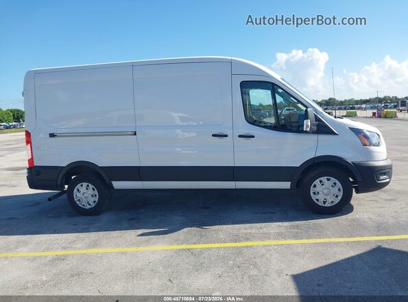1FTBR1C81PKA70434 2023 FORD TRANSIT-250 White Vista interior trasera