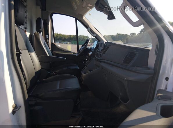 1FTBR1C83PKB49569 2023 FORD TRANSIT-250 White Вид салону спереду