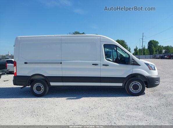 1FTBR1C89TKA90103 2026 FORD TRANSIT-250 White Widok wnętrza z tyłu