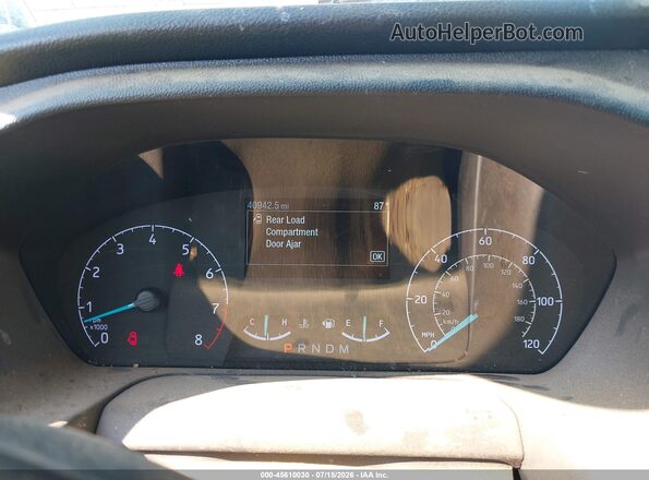 1FTBR1Y82RKA33761 2024 FORD TRANSIT-250 White Հետևի նստատեղերի տեսք
