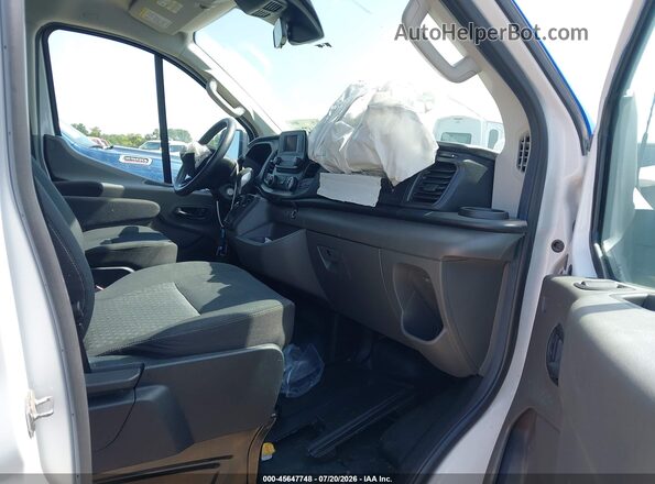 1FTBR1Y87MKA44358 2021 FORD TRANSIT-250 Белый Вид салона спереди
