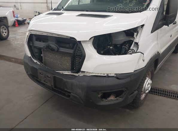 1FTBR2Y82NKA62189 2022 FORD TRANSIT-250 White Դիմացի տեսք