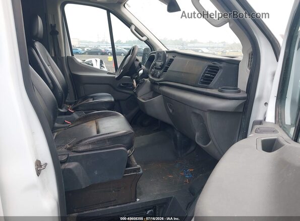 1FTBR3X85LKB53848 2020 FORD TRANSIT-250 Белый Вид салона спереди