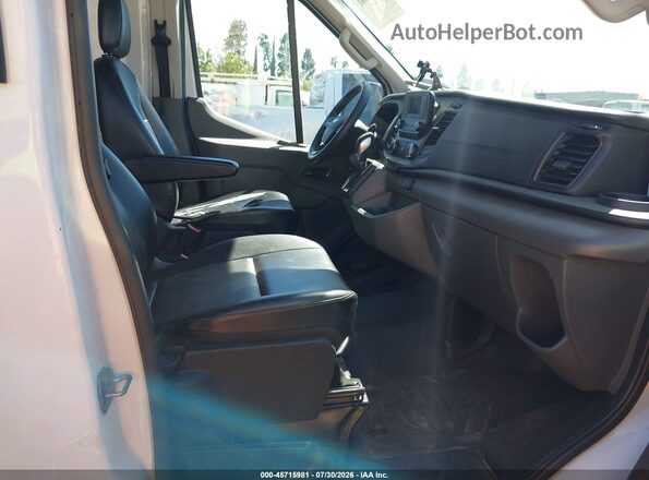 1FTBW1X87PKA73227 2023 FORD TRANSIT-350 White Vista interior delantera