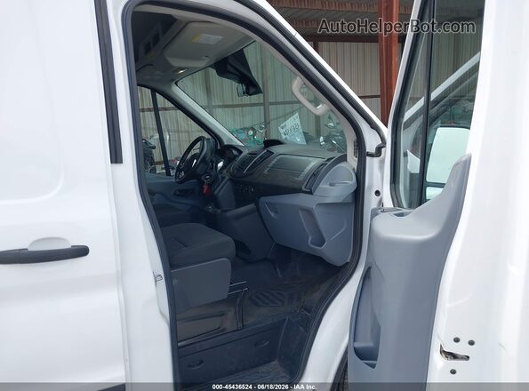 1FTBW2XM3HKB05286 2017 FORD TRANSIT-350 White Front interior view