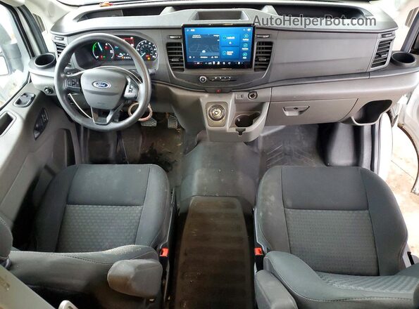 1FTBW3XK4NKA14186 2022 FORD TRANSIT White Вид панелі приладів