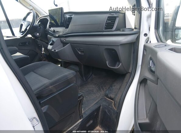 1FTBW3XKXNKA30425 2022 FORD E-TRANSIT-350 CARGO VAN Белый Вид салона спереди