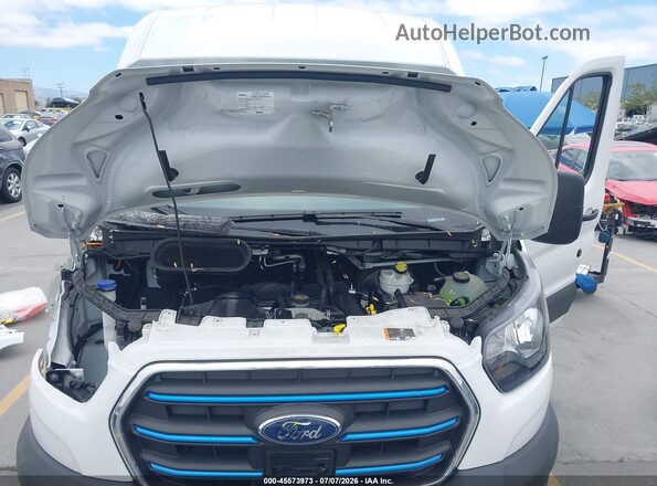 1FTBW9CK9PKA78672 2023 FORD E-TRANSIT-350 Белый Вид сзади