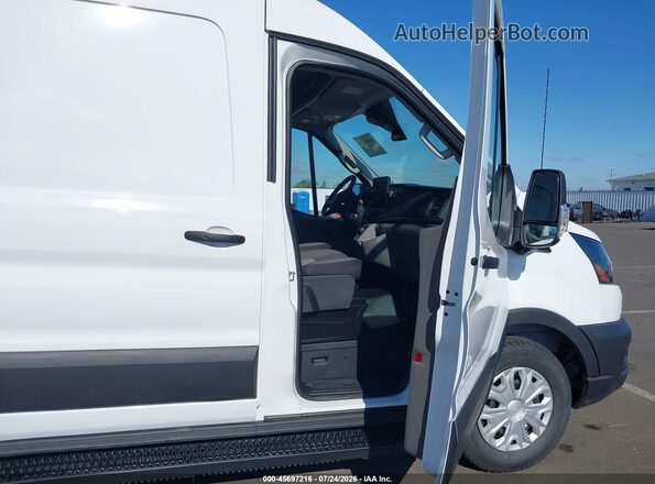 1FTBW9CM9TKA11646 2026 FORD E-TRANSIT-350 CARGO White Widok wnętrza z przodu