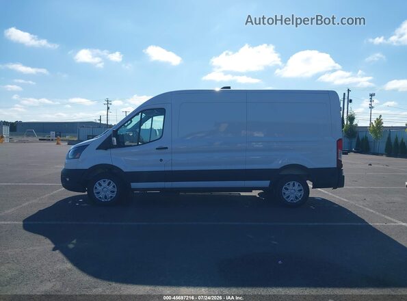 1FTBW9CM9TKA11646 2026 FORD E-TRANSIT-350 CARGO White Widok wnętrza 360 stopni