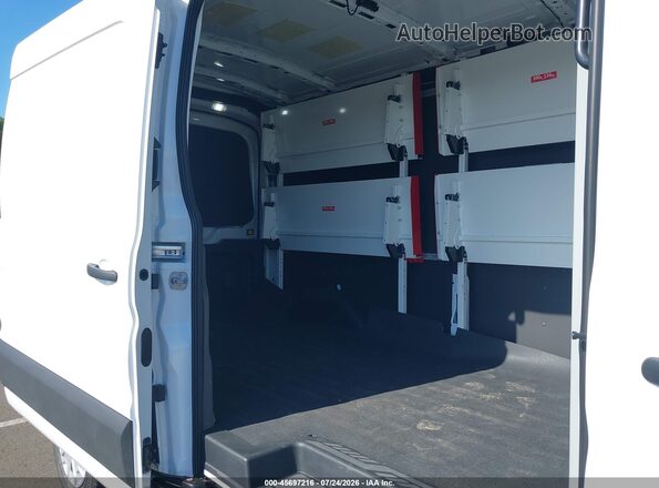 1FTBW9CM9TKA11646 2026 FORD E-TRANSIT-350 CARGO White 