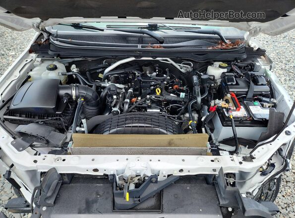 1FTER1EH3NLD37025 2022 FORD RANGER White Rear interior view